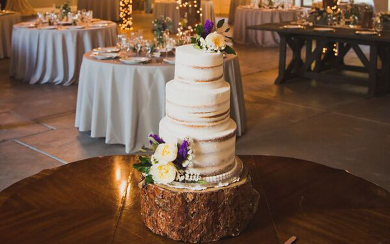 Elegant Barn indoor reception area