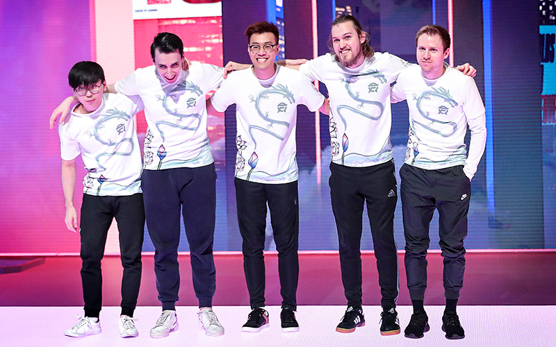 FlyQuest Team