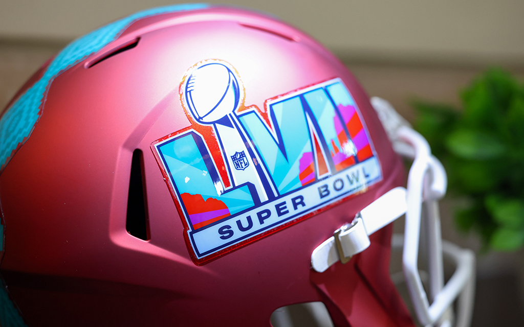 Economists and experts deliberate on the actual economic repercussions of the 2023 Super Bowl at Glendale's State Farm Stadium. (Photo by Griffin Greenberg/Cronkite News)