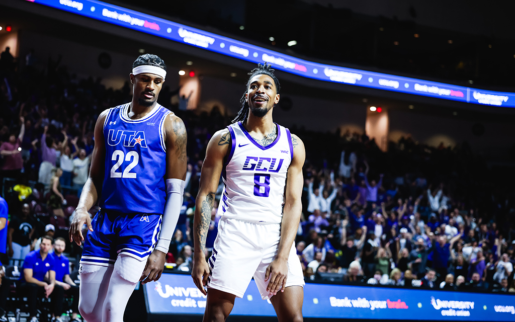 GCU junior guard Collin Moore smiles after a big dunk in the Lopes' 89-74 win in the 2024 WAC Tournament championship against UT Arlington at Orleans Arena in Las Vegas, Nevada. (Photo by Dominic Contini/Cronkite News)