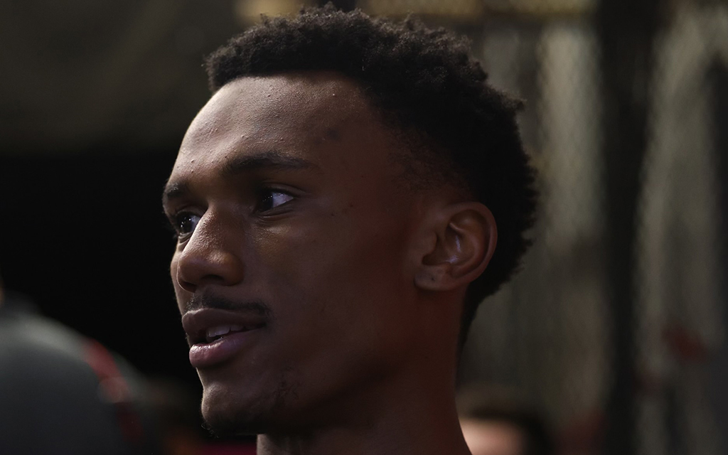 Former Michigan State guard Tyson Walker, now with the Phoenix Suns' Summer League team, looks to showcase his skills and compete for a roster spot. (Photo by Joshua Heron/Cronkite News)