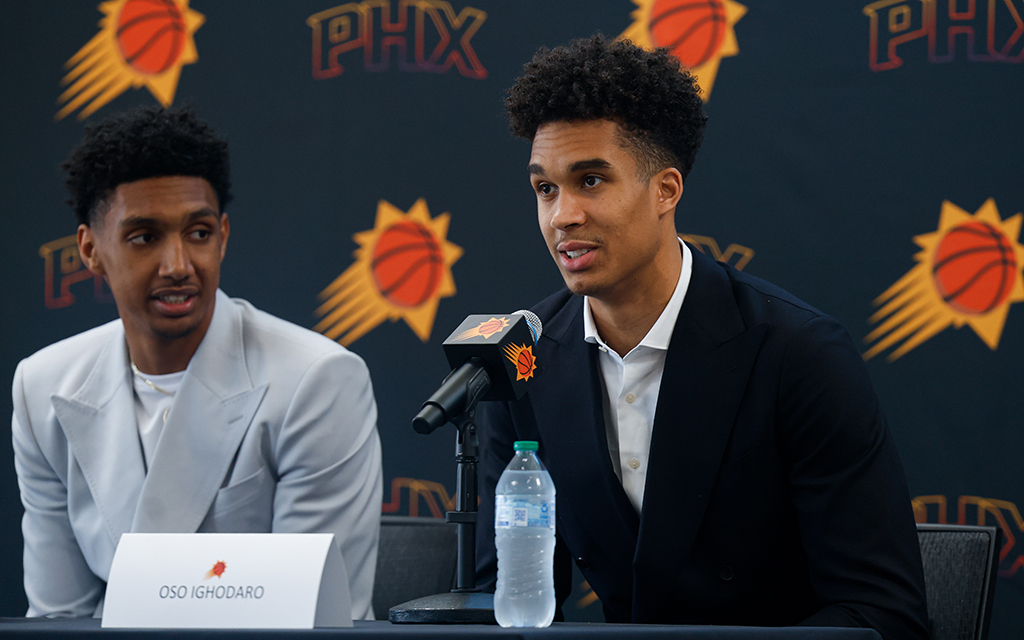 Phoenix Suns draft pick Oso Ighodaro, in his introductory press conference Tuesday at Player 15 Group headquarters, called himself “a good teammate, good locker room guy.” (Photo by Shirell Washington/Cronkite News)